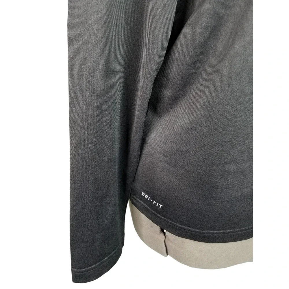 Nike Dri-Fit 1/4 Zip Pullover  Women's Jacket Size S Pit To Pit 20 In Black